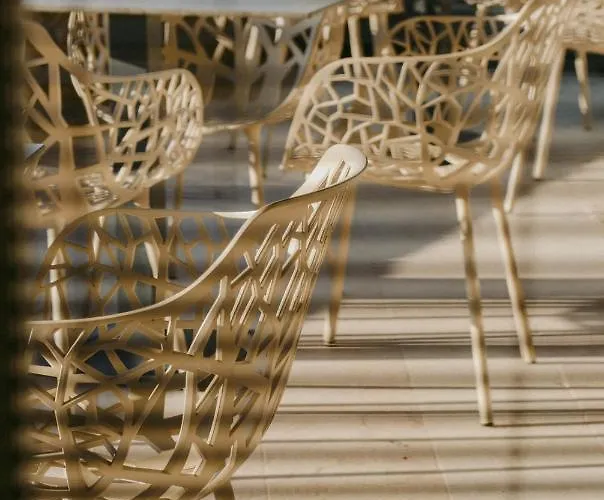 Krinos Andros Ξενοδοχείο 3*