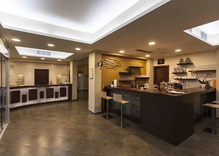 Krinos Andros Ξενοδοχείο 3*