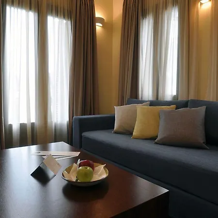 Krinos Andros Hotell 3*