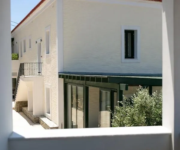 Krinos Andros 酒店 巴特斯欧