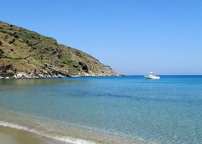 酒店 Krinos Andros